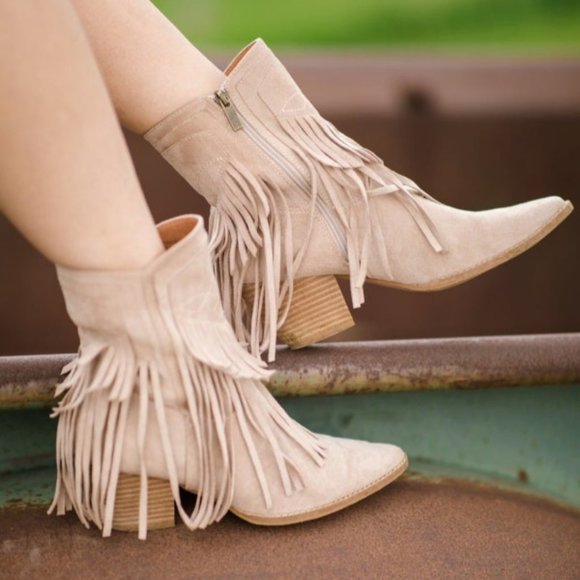 Fringe Pointed Toe Booties - Picture 4 of 5